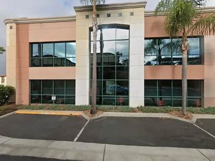 Street level view of the address for Dr. Carlos Roberto Chong in Encinitas
