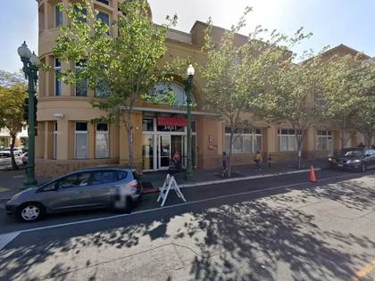 Street level view of the address for Dr. Cynthia Wong in Oakland