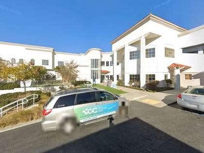 Street level view of the address for Dr. Deo Sosito Cruz in Vista