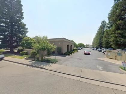 Street level view of the address for Dr. Rachel Lauren Barnhart-Kalinowski in Redding