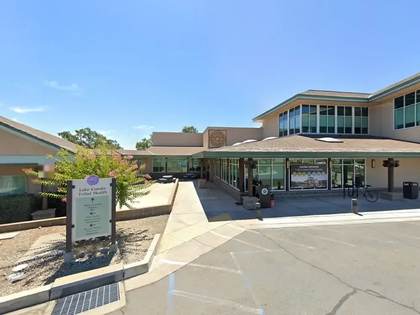 Street level view of the address for Dr. Sunny Park in Lakeport
