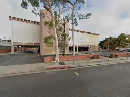 Street level view of the address for Dr. Jaspreet Kaur in Santa Monica