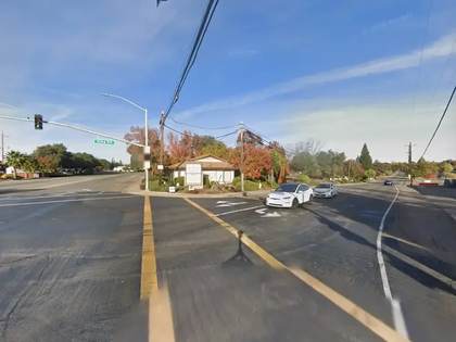 Street level view of the address for Dr. Navneet Kaur in Loomis