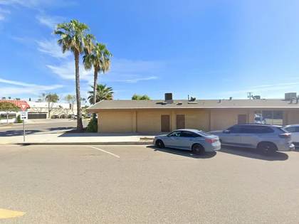 Street level view of the address for Dr. Gaston Arata in Stockton