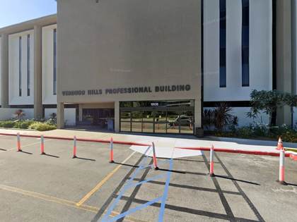 Street level view of the address for Dr. Kira Lee in Glendale