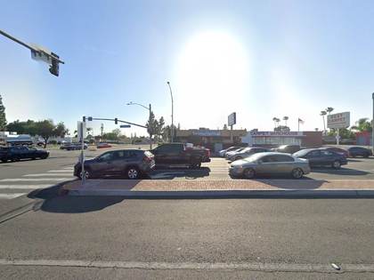Street level view of the address for Dr. Allen Kim in Anaheim